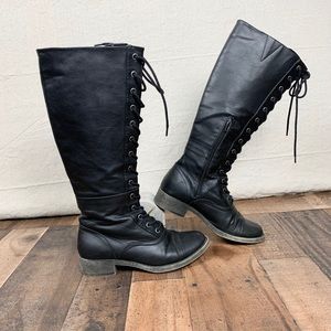 ROCKETDOG Black Tall Lace Up Boots - EUC
